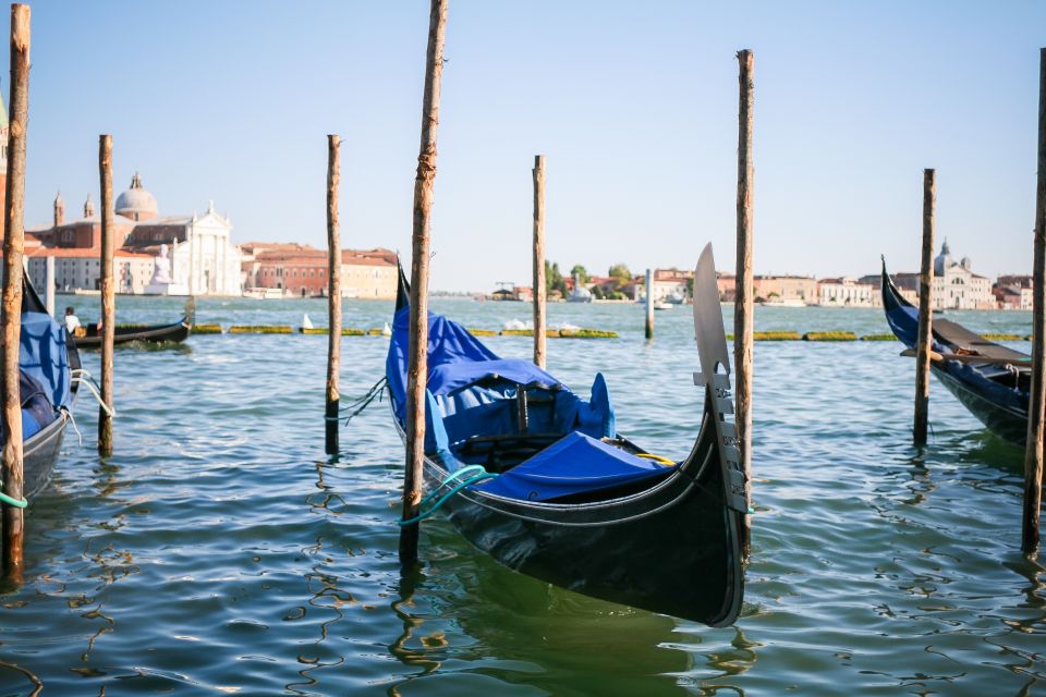 Venice: Gondola Ride and St. Mark's Basilica Tour - The Grand Canal gondola: a classic ride with smart expectations