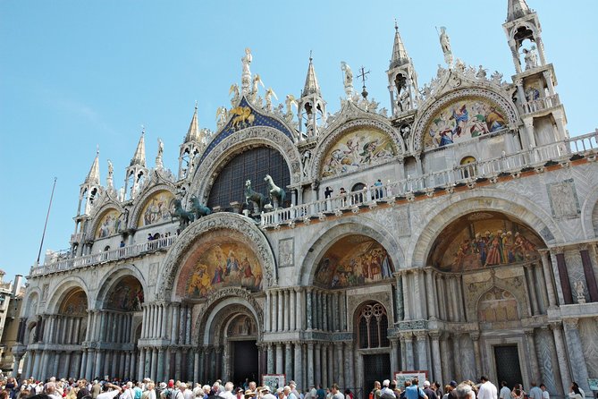 Venice Guided Tour of St. Mark's Basilica - Guide Quality and Group Reality: Hearing the Story Without Getting Left Behind