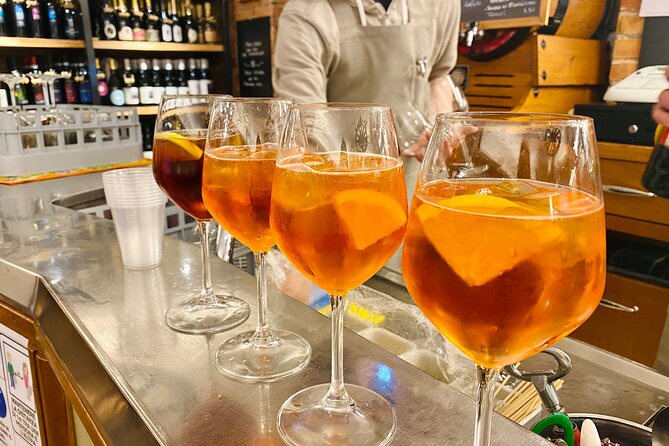 Venice Jewish Ghetto and Cannaregio Food, Wine, Sightseeing Tour - Cannaregio’s Food Circuit: Pasta Choices and a Gelato Finish