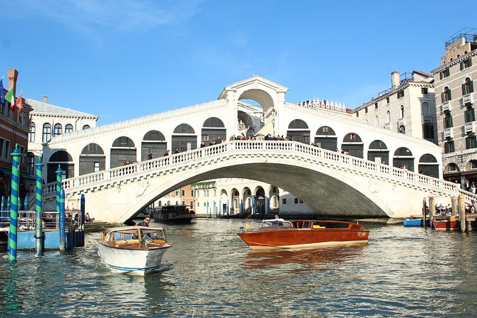 Venice Marco Polo Airport Link Departure Transfer - Airport arrival: how the voucher check and water terminal layout can feel