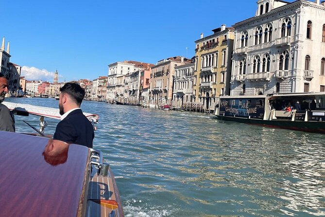 Venice: Marco Polo Airport Private Transfer to Hotel by Car& Boat - Price and Value: When Private Beats the Stress Tax