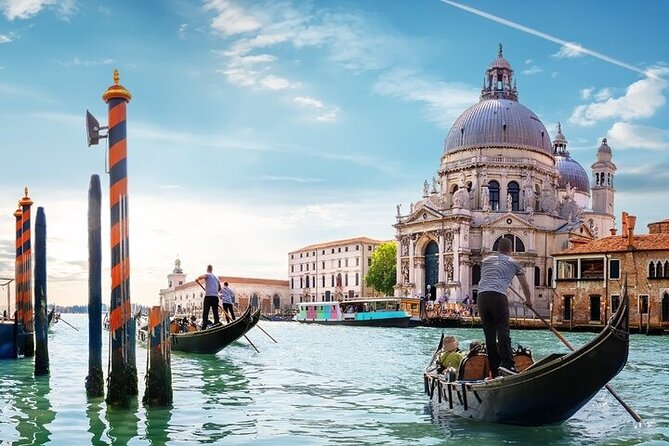 Venice Must See Attractions Walking Tour With A Guide - Rialto Market: shopping Venice, not just sightseeing it