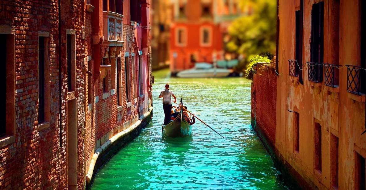 Venice: Private Gondola Cruise for up to 5 Passengers - Why Private (Not Shared) Changes Everything in Venice