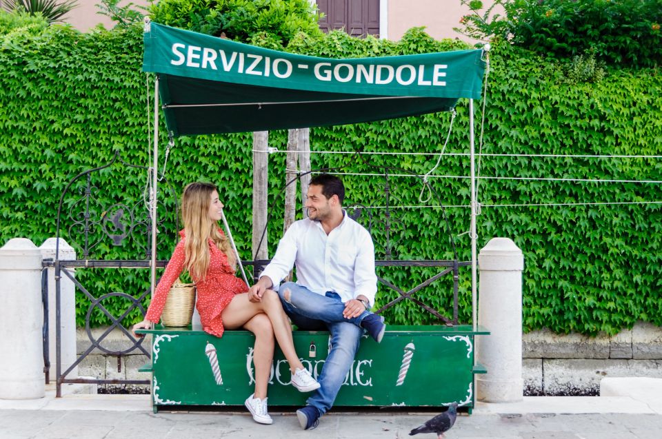 Venice: Private Gondola Ride with Photo Shoot - Price and Value: When $832.24 Makes Sense