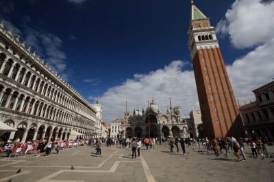 Venice Private Walking Tour with a Local - What you’ll actually see: major icons plus quieter neighborhoods