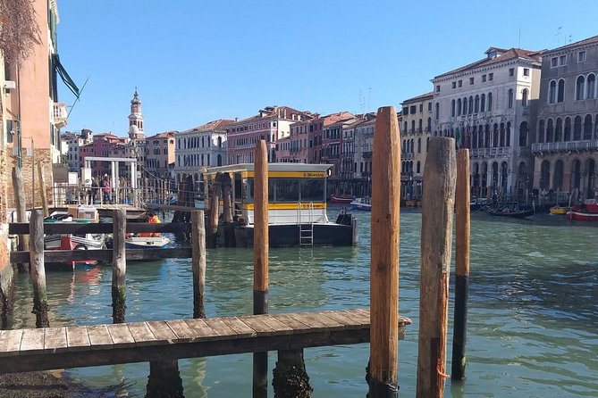 Venice Small Group Walking Tour of Most-Famous Sites &Attractions - Campo San Polo: A Bigger Venice Campi You Might Miss