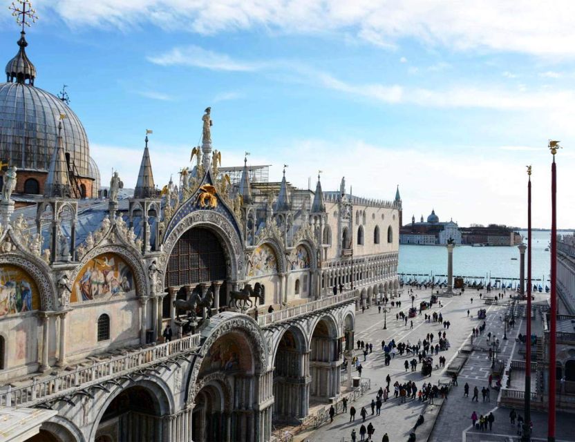 Venice: St. Mark's, Walking Tour and Gondola Combo - Timing, crowds, and how to make this feel easy