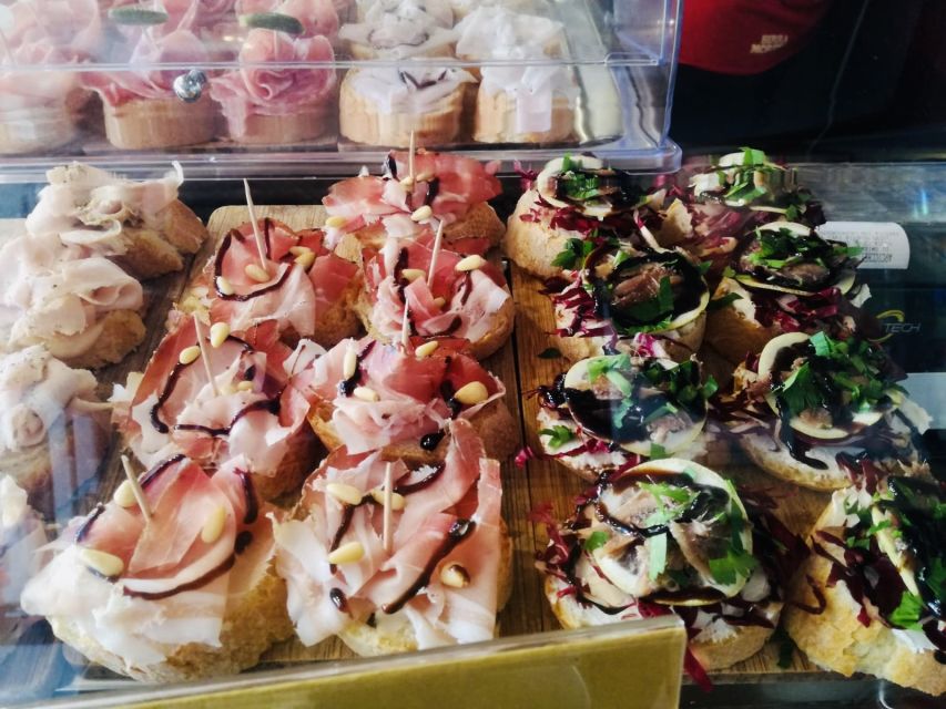 Venice: Venetian Style Carnival Pub Crawl - FAQ