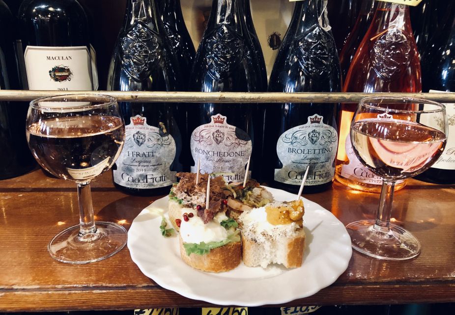 Venice: Venetian Style Carnival Pub Crawl - Who This Tour Fits Best (and Who Might Prefer Something Else)