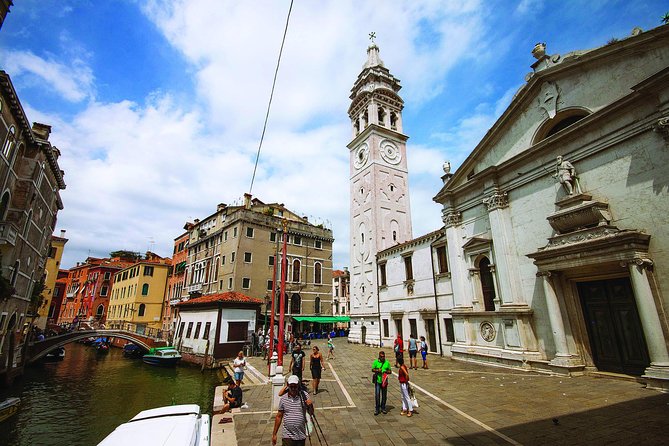 Venice Walking Tour plus Skip the Lines Doge's Palace and St Mark's Basilica Tours - Skip-the-line benefits: what they improve (and what they can’t)