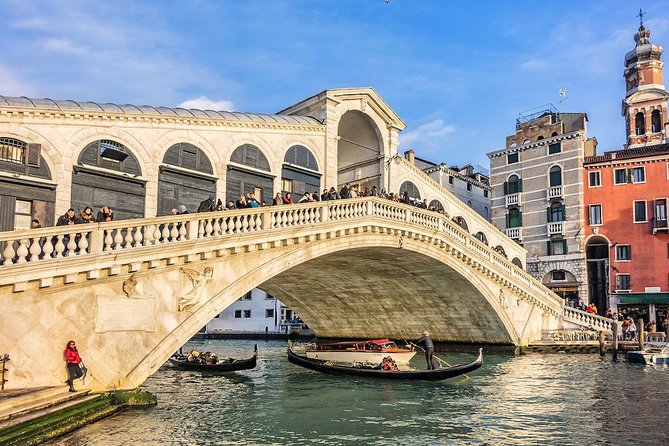 Walking Tour of Venice with Mini Cruise - Where the tour starts (and how that changes your day)