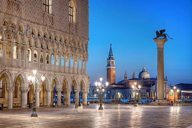 Walking Tour of Venice with Mini Cruise - Jewish Ghetto (10 minutes) and Strada Nova: the city’s history in fast form