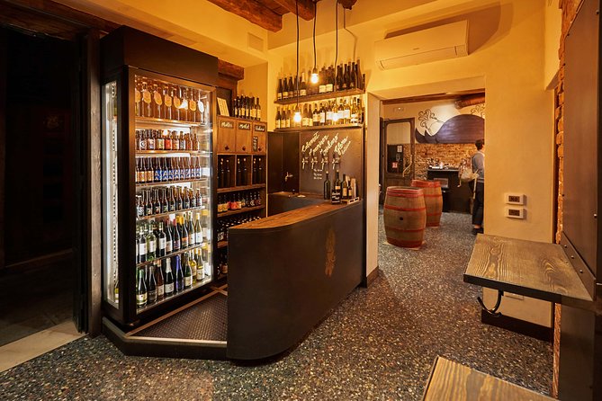 Your Evening in Venice: Aperitif & Lifestyle - The guide: Andrea’s mix of stories and city skills